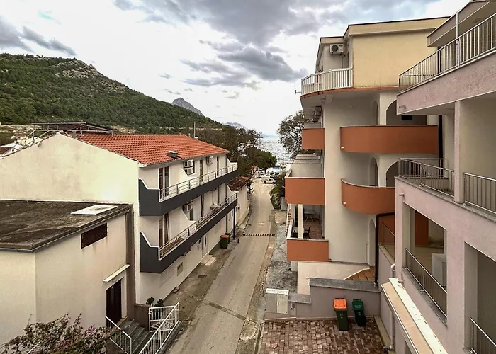 Gorgeous In With House Sea View Apartment